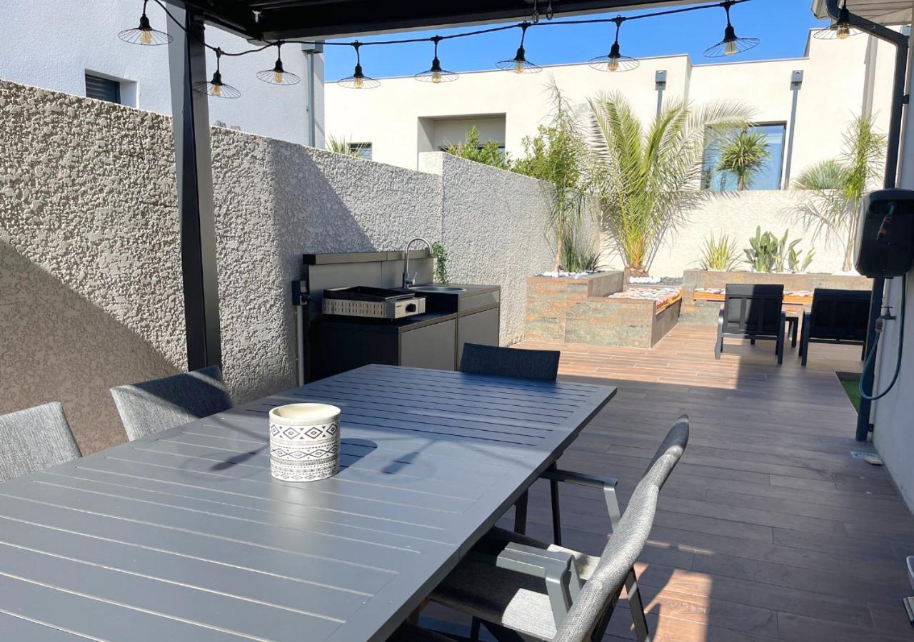 Villa Contemporaine Avec Piscine Chauffee Proche Des Plages Sauvian 外观 照片
