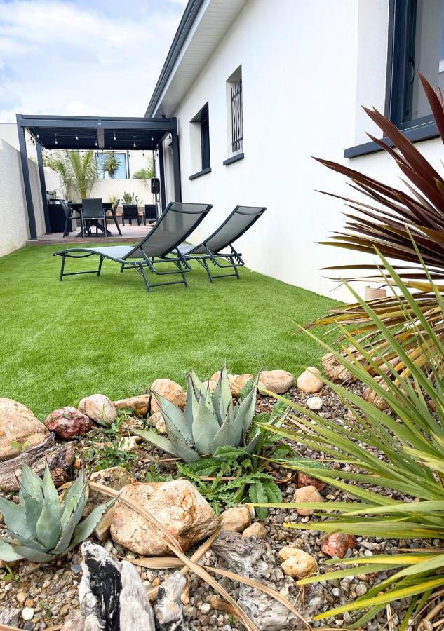 Villa Contemporaine Avec Piscine Chauffee Proche Des Plages Sauvian 外观 照片